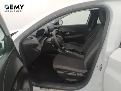 Photo 26 Peugeot 208  PureTech 100 S&S BVM6