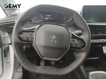 Photo 30 Peugeot 208  PureTech 100 S&S BVM6