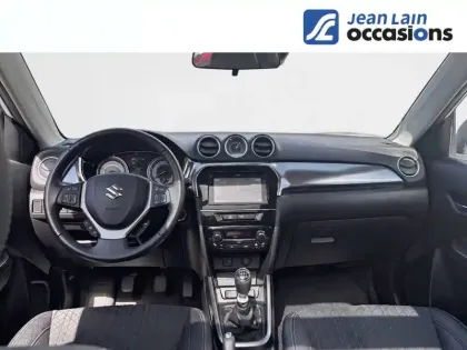 Photo 37 Suzuki Vitara  1.4 Boosterjet Hybrid