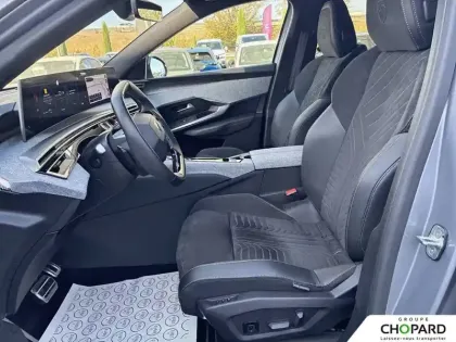 Photo 11 Peugeot 3008  Electrique 210 ch 73 kWh