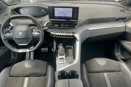 Photo 13 Peugeot 5008  PureTech 180ch S&S EAT8
