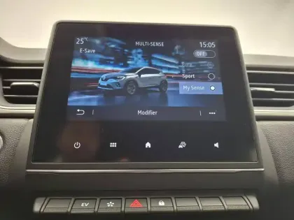 Photo 41 Renault Captur  E-Tech Plug-in 160
