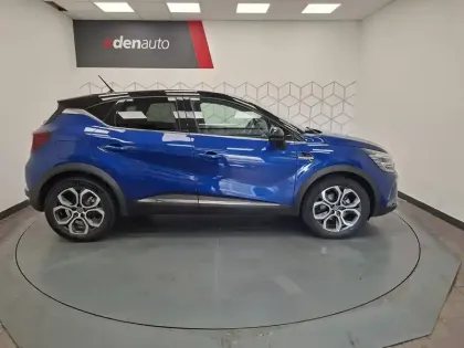 Photo 9 Renault Captur  E-Tech Plug-in 160