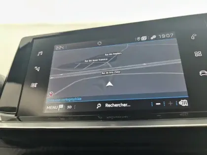 Photo 47 Peugeot 2008  BlueHDi 110 S&S BVM6
