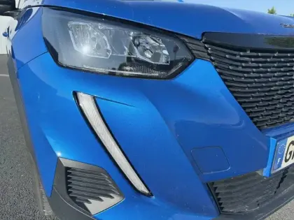 Photo 15 Peugeot 2008  BlueHDi 110 S&S BVM6