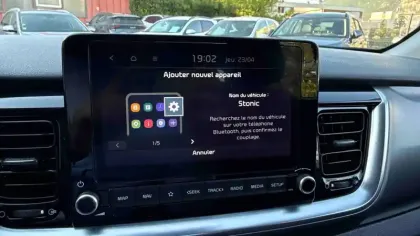 Photo 18 Kia Stonic  1.0 T-GDi 100 ch BVM6