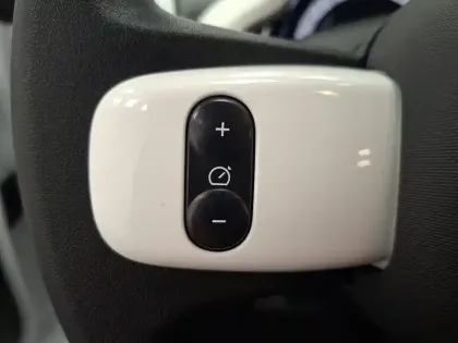 Photo 32 Renault Twingo  III E-Tech