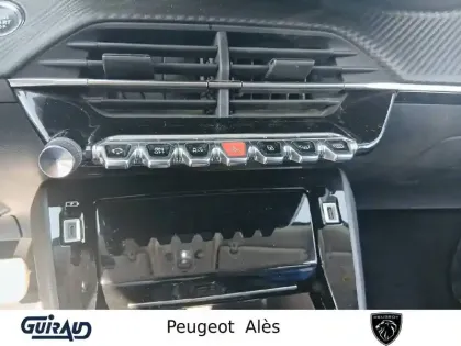 Photo 20 Peugeot 2008  Electrique 136 ch
