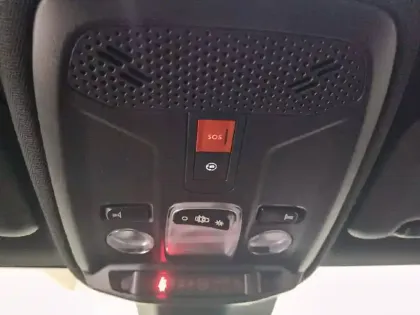 Photo 31 Opel Corsa  Electrique 136 ch & Batterie 50 kWh