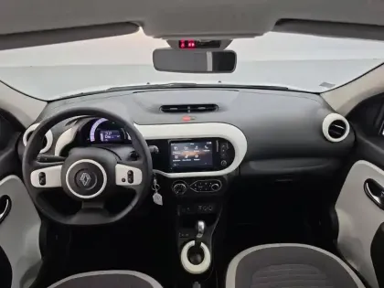 Photo 144 Renault Twingo  III E-Tech