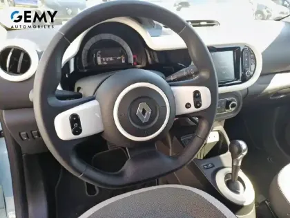 Photo 12 Renault Twingo  III E-Tech