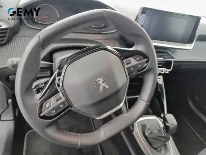 Photo 12 Peugeot 208  PureTech 75 S&S BVM5