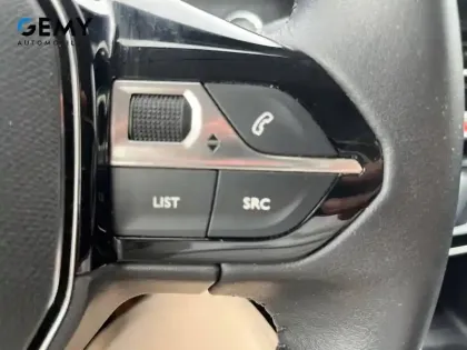 Photo 18 Peugeot 208  Electrique 50 kWh 136ch