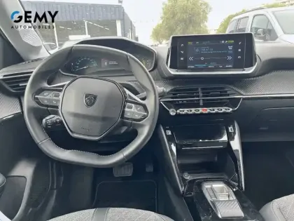 Photo 7 Peugeot 208  Electrique 50 kWh 136ch
