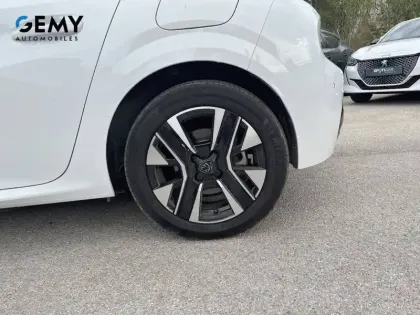 Photo 10 Peugeot 208  Electrique 50 kWh 136ch