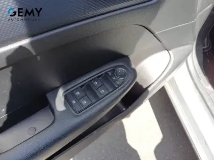 Photo 13 Renault Arkana  E-Tech 145