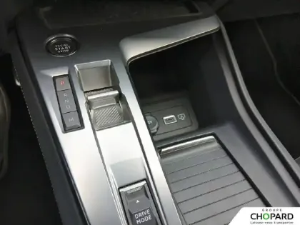 Photo 14 Peugeot 408  PureTech 130 ch S&S EAT8