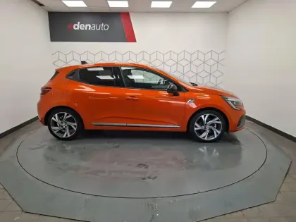 Photo 9 Renault Clio  E-Tech hybride 145