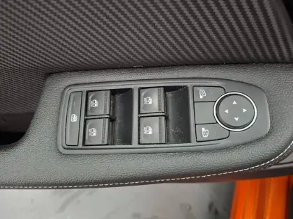 Photo 30 Renault Clio  E-Tech hybride 145