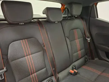 Photo 24 Renault Clio  E-Tech hybride 145