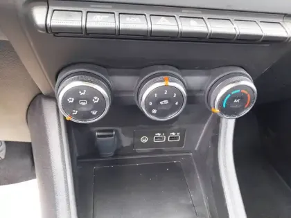 Photo 22 Renault Captur  TCe 100 GPL