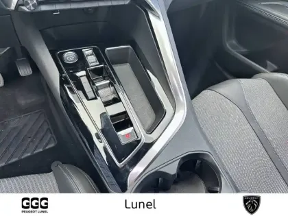 Photo 19 Peugeot 5008  PureTech 130ch S&S EAT8