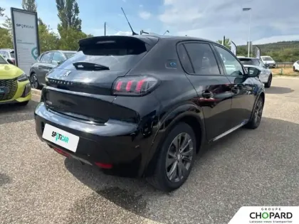 Photo 24 Peugeot 208  Electrique 50 kWh 136ch
