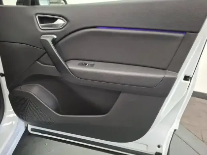 Photo 21 Renault Captur  Blue dCi 115 EDC