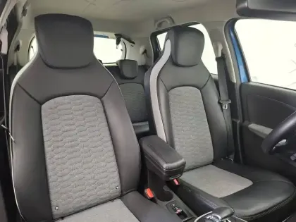 Photo 28 Renault Zoé Zoe R110