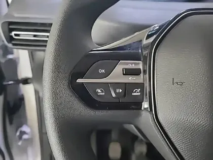 Photo 28 Peugeot Partner  FOURGON M 650 KG BLUEHDI 100 S&S BVM6