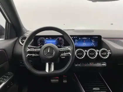 Photo 21 Mercedes GLA  250 e Hybrid EQ 8G-DCT