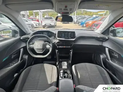 Photo 32 Peugeot 2008  Electrique 136 ch