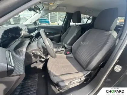 Photo 31 Peugeot 2008  Electrique 136 ch
