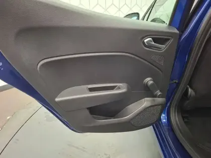 Photo 23 Renault Clio  Blue dCi 100 ch GSR2