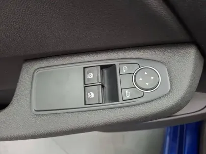 Photo 31 Renault Clio  Blue dCi 100 ch GSR2