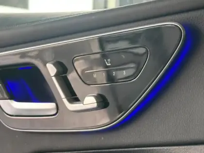 Photo 42 Mercedes GLC  300 e  Hybrid EQ 4MATIC AM