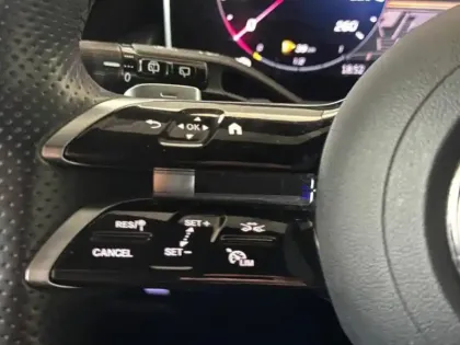 Photo 44 Mercedes GLC  300 e  Hybrid EQ 4MATIC AM