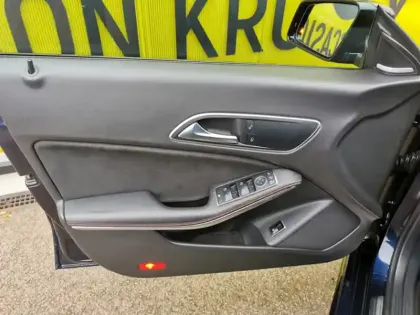 Photo 10 Mercedes CLA 220 CDI Inspiration pack AMG l
