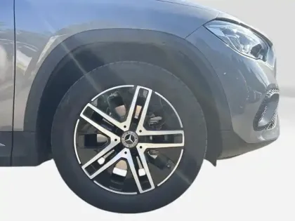 Photo 8 Mercedes GLA 200 Business Line