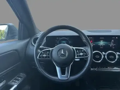 Photo 17 Mercedes GLA 200 Business Line