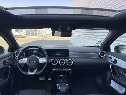 Photo 10 Mercedes Classe A 250 e AMG Line