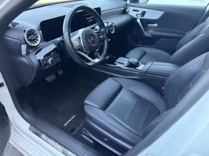 Photo 14 Mercedes Classe A 250 e AMG Line