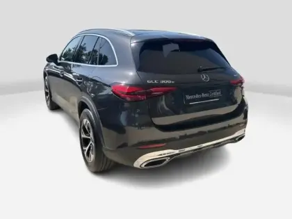 Photo 22 Mercedes GLC  300 e Hybrid EQ 4MATIC Bus