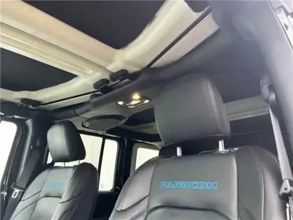Photo 21 Jeep Wrangler UNLIMITED 4XE 2.0 L T 380 CH PHEV 4X4 BVA8