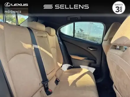 Photo 6 Lexus UX  250h Pack 2WD