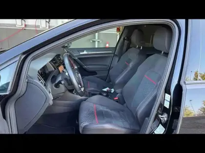 Photo 9 Volkswagen Golf  2.0 TSI 245ch GTI Performance DSG7 5p
