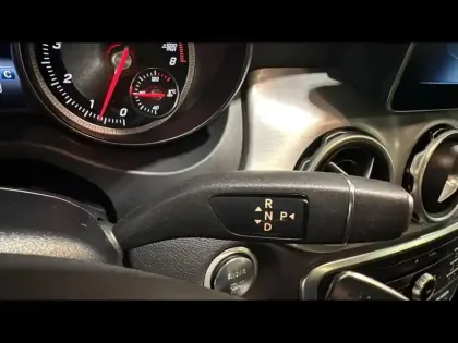 Photo 9 Mercedes GLA  180 Fascination 7G-DCT
