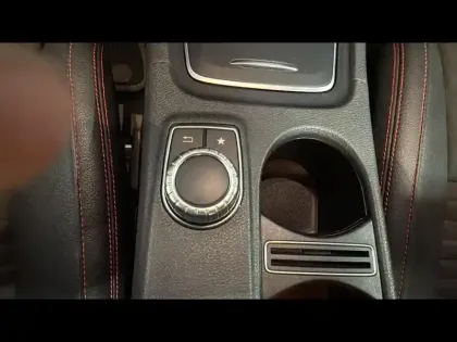 Photo 11 Mercedes GLA  180 Fascination 7G-DCT