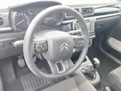 Photo 12 Citroën C3  1.2 PureTech 83ch S&S YOU