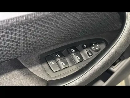 Photo 13 BMW X1  sDrive18i 140ch Lounge Euro6d-T